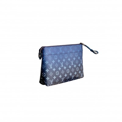 LOUIS VUITTON MASTER POCHETTE VOYAGE SOUPLE M11545 (30*21*7.5cm) LOUIS VUITTON MASTER POCHETTE VOYAGE SOUPLE M11545 (30*21*7.5cm)