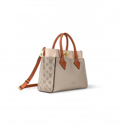 LOUIS VUITTON MASTER ON MY SIDE MM M53825 (30.5*24.5*14cm)