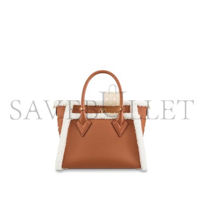 LOUIS VUITTON MASTER ON MY SIDE PM M58918 (25*20*12cm) LOUIS VUITTON MASTER ON MY SIDE PM M58918 (25*20*12cm)