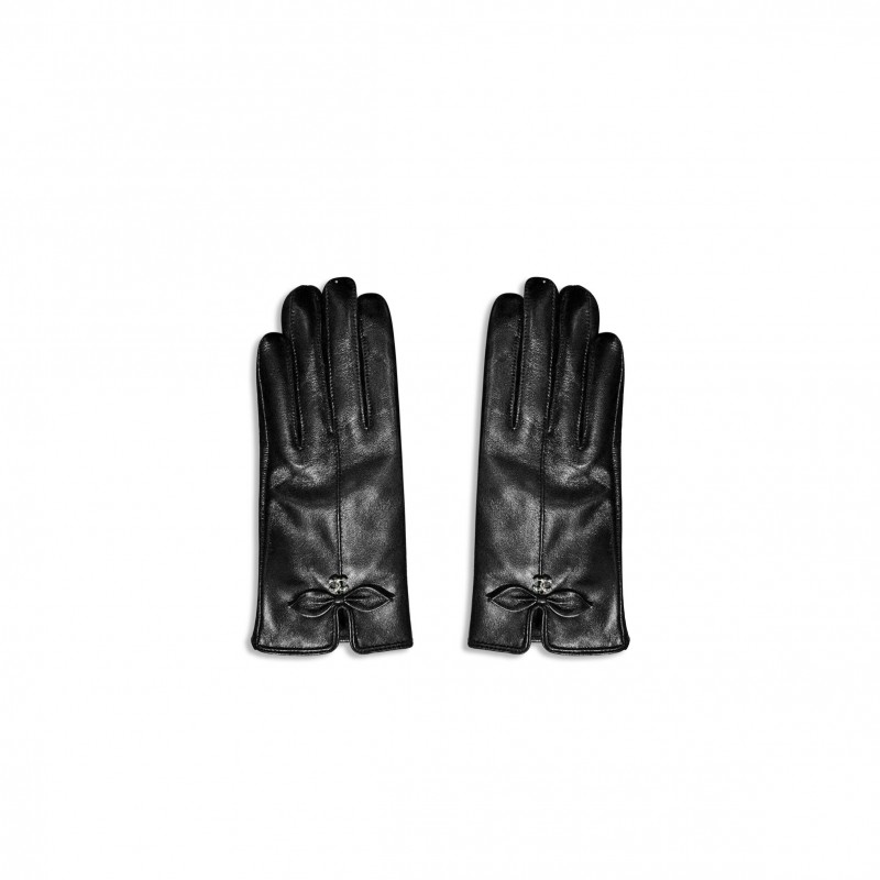 CHANEL LEATHER GLOVES