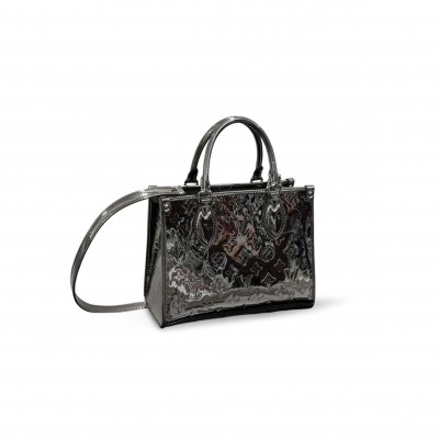 LOUIS VUITTON MASTER ONTHEGO PM (25*19*11.5cm) LOUIS VUITTON MASTER ONTHEGO PM (25*19*11.5cm)