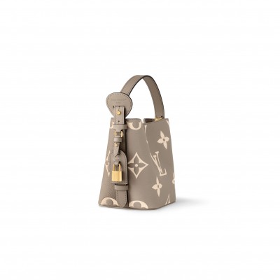 LOUIS VUITTON MASTER ALL IN BB M13045 (18*16*12)