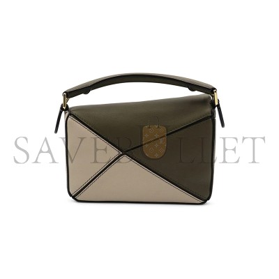 LOEWE MINI PUZZLE BAG IN CLASSIC CALFSKIN A510S21X34-4366 (18*12.5*8cm) LOEWE MINI PUZZLE BAG IN CLASSIC CALFSKIN A510S21X34-4366 (18*12.5*8cm)
