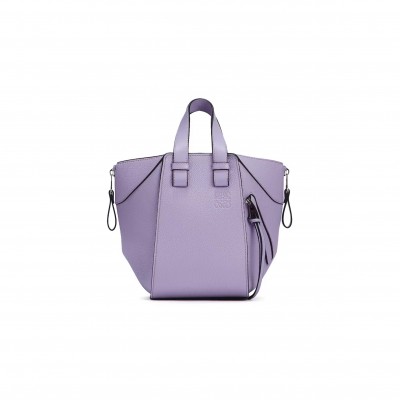 LOEWE COMPACT HAMMOCK BAG IN SOFT GRAINED CALFSKIN A538H13X03-9526 (14.5*20*19.5cm)