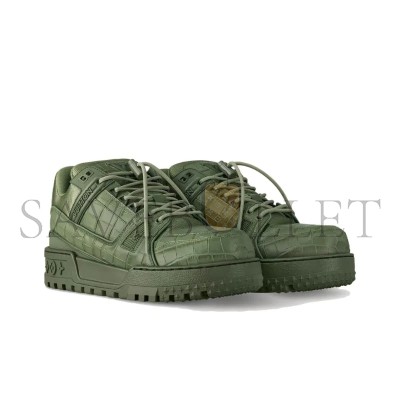 LOUIS VUITTON LV TRAINER MAXI SNEAKER 1ACN1Z LOUIS VUITTON LV TRAINER MAXI SNEAKER 1ACN1Z