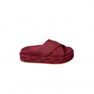 GUCCI WOMEN'S GG PLATFORM SANDAL 816798
