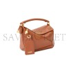 LOEWE MINI FEATHERLIGHT PUZZLE BAG IN NAPPA LAMBSKIN A510PLIX04 (17.5*12.5*7.5cm) LOEWE MINI FEATHERLIGHT PUZZLE BAG IN NAPPA LAMBSKIN A510PLIX04 (17.5*12.5*7.5cm)