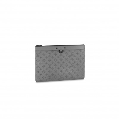 LOUIS VUITTON DISCOVERY POCHETTE M81385 (36*25*2.5cm) LOUIS VUITTON DISCOVERY POCHETTE M81385 (36*25*2.5cm)