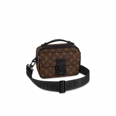 LOUIS VUITTON MASTER S LOCK MESSENGER M45806 (22*18*8cm)