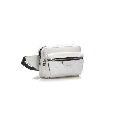LOUIS VUITTON MASTER OUTDOOR BUMBAG M30247 (21*17*5cm)