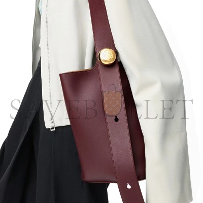 LOEWE MEDIUM PEBBLE BUCKET IN SMOOTH CALFSKIN AANBBBWX01 (28*24.5*23.5cm) LOEWE MEDIUM PEBBLE BUCKET IN SMOOTH CALFSKIN AANBBBWX01 (28*24.5*23.5cm)
