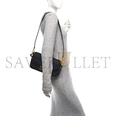 FENDI CANVAS VITELLO KING EXTRA STRAP FF EMBROIDERED BAGUETTE (27*15*6cm) FENDI CANVAS VITELLO KING EXTRA STRAP FF EMBROIDERED BAGUETTE (27*15*6cm)