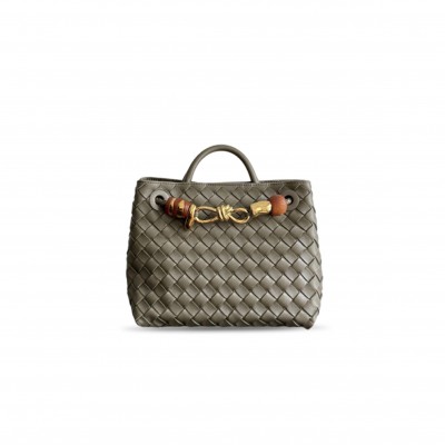 BOTTEGA VENETA SMALL ANDIAMO CYPRESS GREEN BAG 743568 (25*22*10.5cm) 