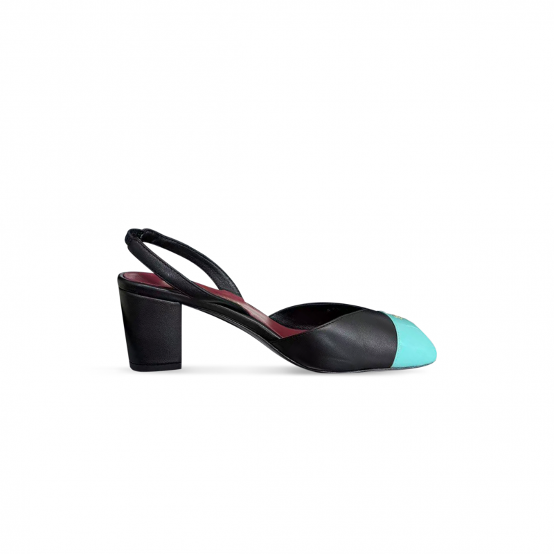 CHANEL SQUARE-TOE HEELS G47261