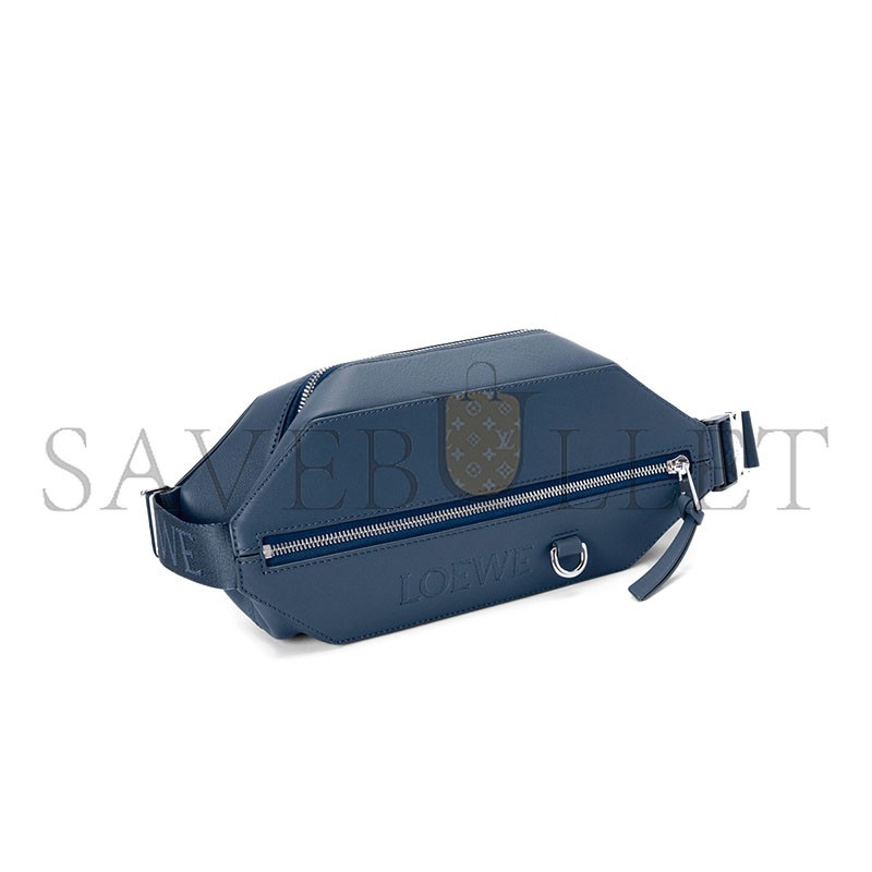 LOEWE CONVERTIBLE SLING B777NCNX03 (32.5*12.3*9cm)