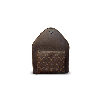 LOUIS VUITTON MASTER SOFT TRUNK BACKPACK MONOGRAM PM BROWN (42*32*14cm) LOUIS VUITTON MASTER SOFT TRUNK BACKPACK MONOGRAM PM BROWN (42*32*14cm)