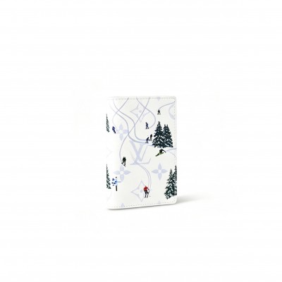 LOUIS VUITTON MASTER PASSPORT COVER M14877 (14*10*3cm) LOUIS VUITTON MASTER PASSPORT COVER M14877 (14*10*3cm)