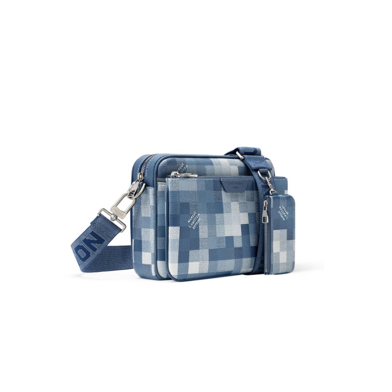 LOUIS VUITTON MASTER TRIO MESSENGER M28601 (25*18.5*7cm) LOUIS VUITTON MASTER TRIO MESSENGER M28601 (25*18.5*7cm)