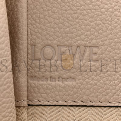 LOEWE GRAINED CALFSKIN SMALL HAMMOCK SHOULDER BAG SAND (30*25*13.5cm) LOEWE GRAINED CALFSKIN SMALL HAMMOCK SHOULDER BAG SAND (30*25*13.5cm)