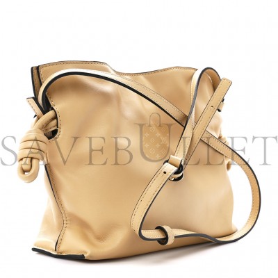 LOEWE CALFSKIN MINI FLAMENCO KNOT CLUTCH DARK BUTTER (23*18*7cm) LOEWE CALFSKIN MINI FLAMENCO KNOT CLUTCH DARK BUTTER (23*18*7cm)