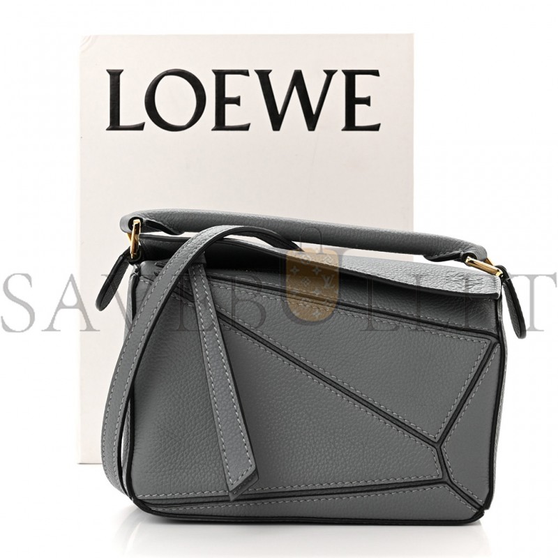 LOEWE CALFSKIN MINI BAG ASPHALT GREY (18*12.5*8cm) LOEWE CALFSKIN MINI BAG ASPHALT GREY (18*12.5*8cm)