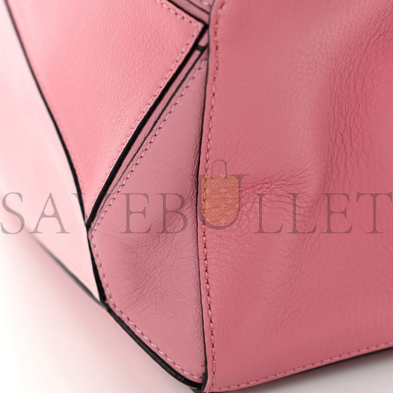 LOEWE CALFSKIN SMALL PUZZLE BAG ROSA (24*16.5*10.5cm) LOEWE CALFSKIN SMALL PUZZLE BAG ROSA (24*16.5*10.5cm)